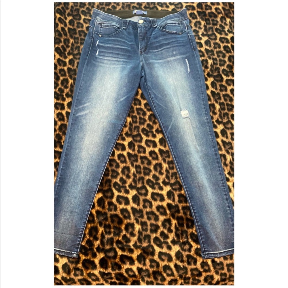 EUC Democracy Distressed Ab-Technology Jeans Sz 14
